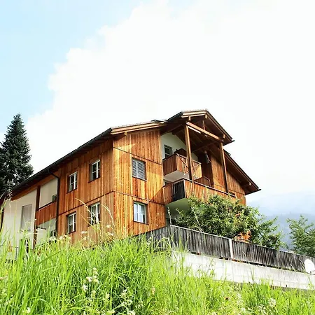 Zum Chrachu Ost Apartment *